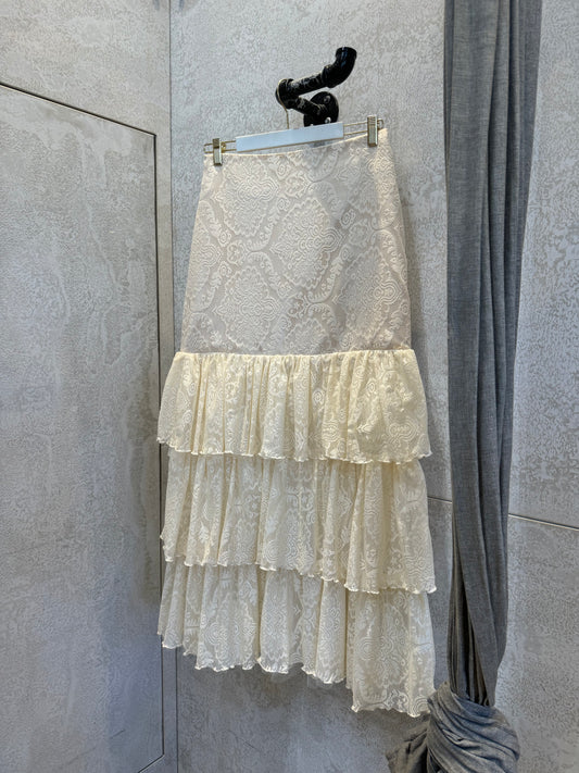 VINTAGE CREAM LACE 3 TIER